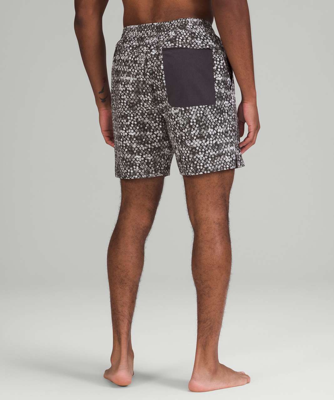 Lululemon Channel Cross Swim Short 7" - Fleur Motion Grid Multi