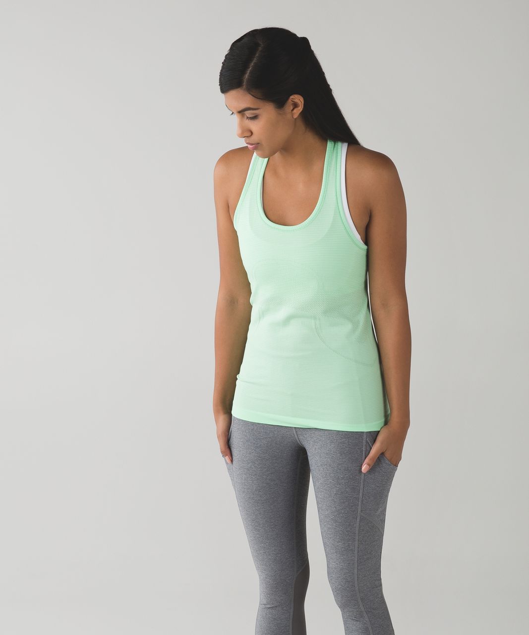 Lululemon Swiftly Tech Racerback - Heathered Pistachio