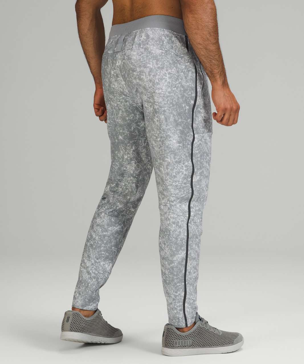 Lululemon Textured Tech Pant - Denim Wash Print White Rhino Grey Multi