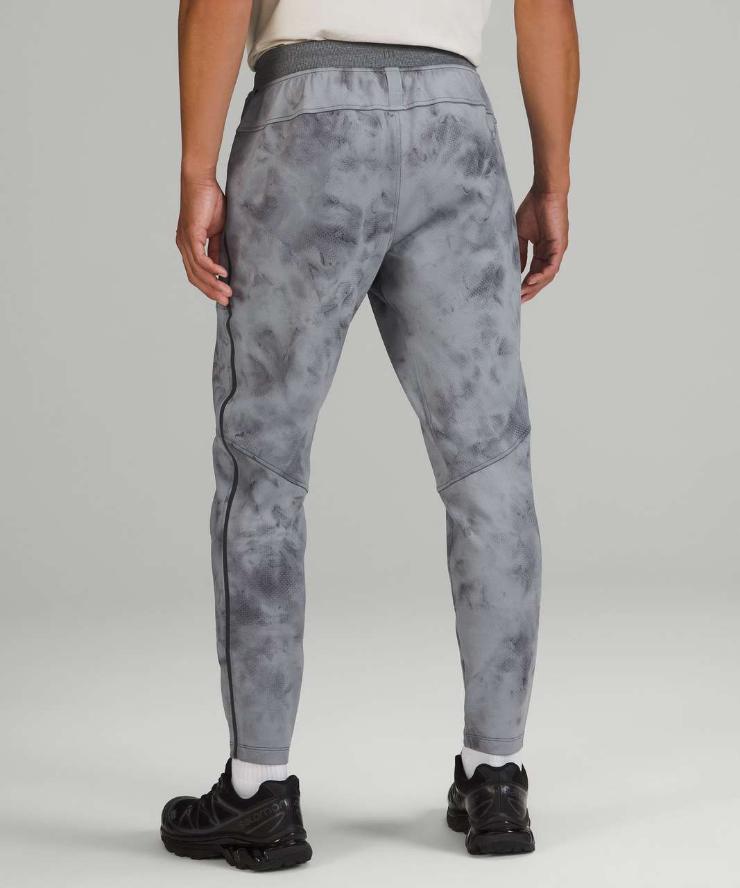 Lululemon Textured Tech Pant - Diamond Dye Gold Spice Black - lulu fanatics