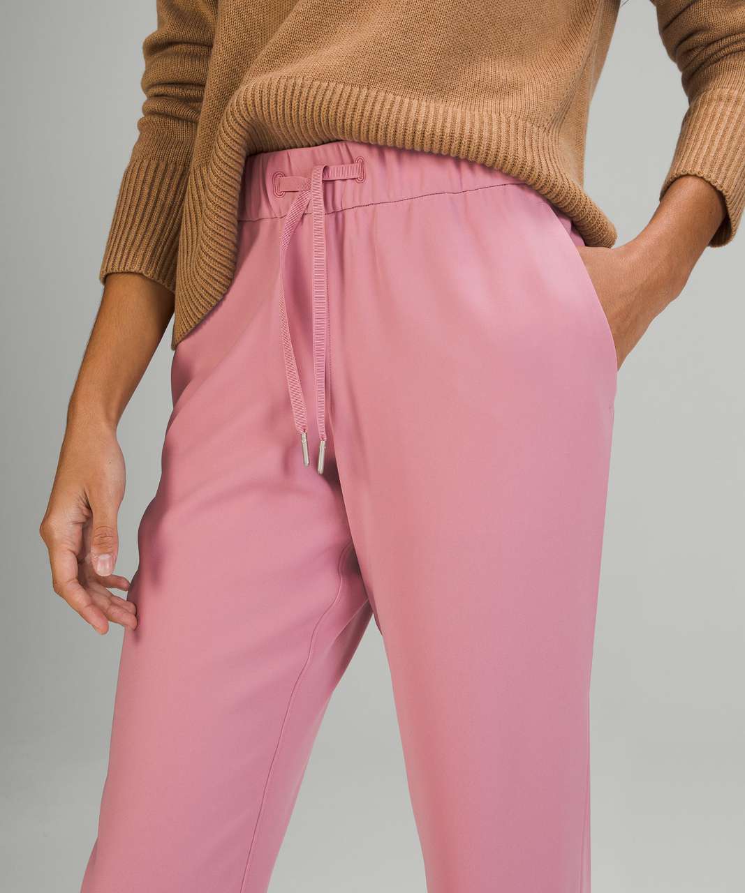 Lululemon On the Fly Jogger 28 *Woven - Pink Taupe - lulu fanatics