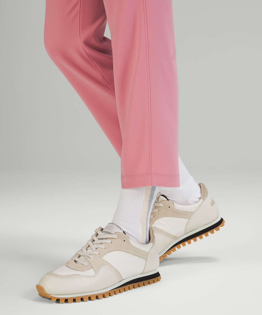 Lululemon On the Fly Jogger 28 *Woven - Pink Taupe - lulu fanatics