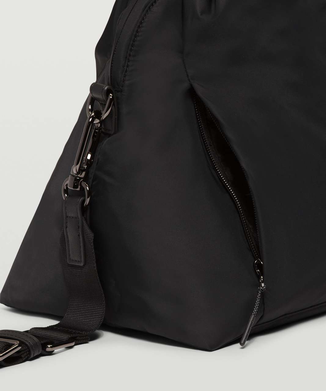 lululemon gathered handle bag