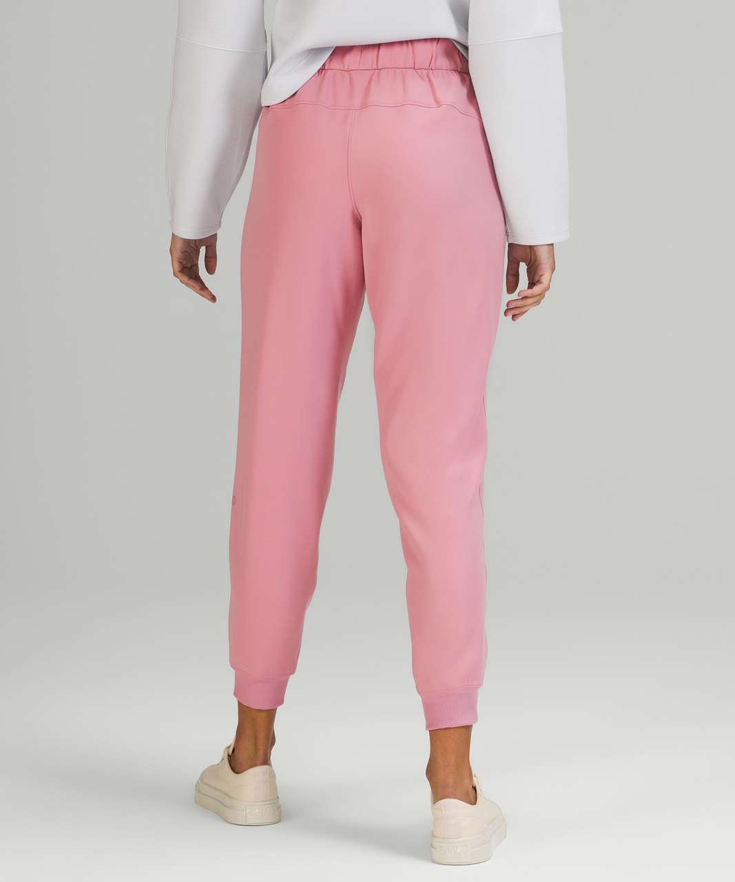 Lululemon In-Depth Jogger (28) - White - lulu fanatics