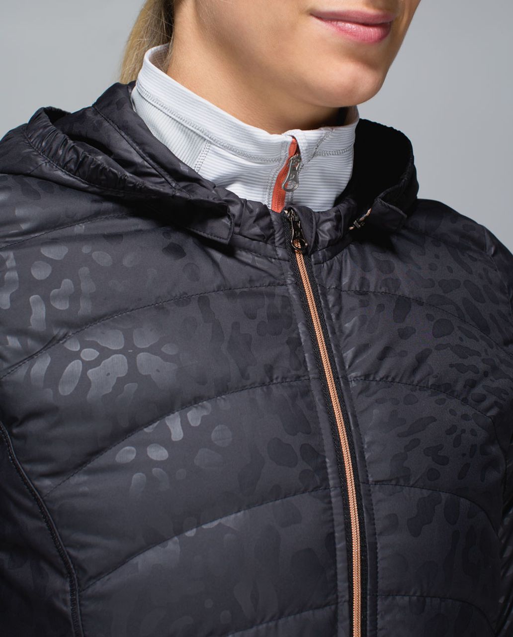 Lululemon Spring Fling Puffy Windbreaker - Animal Swirl Embossed Black