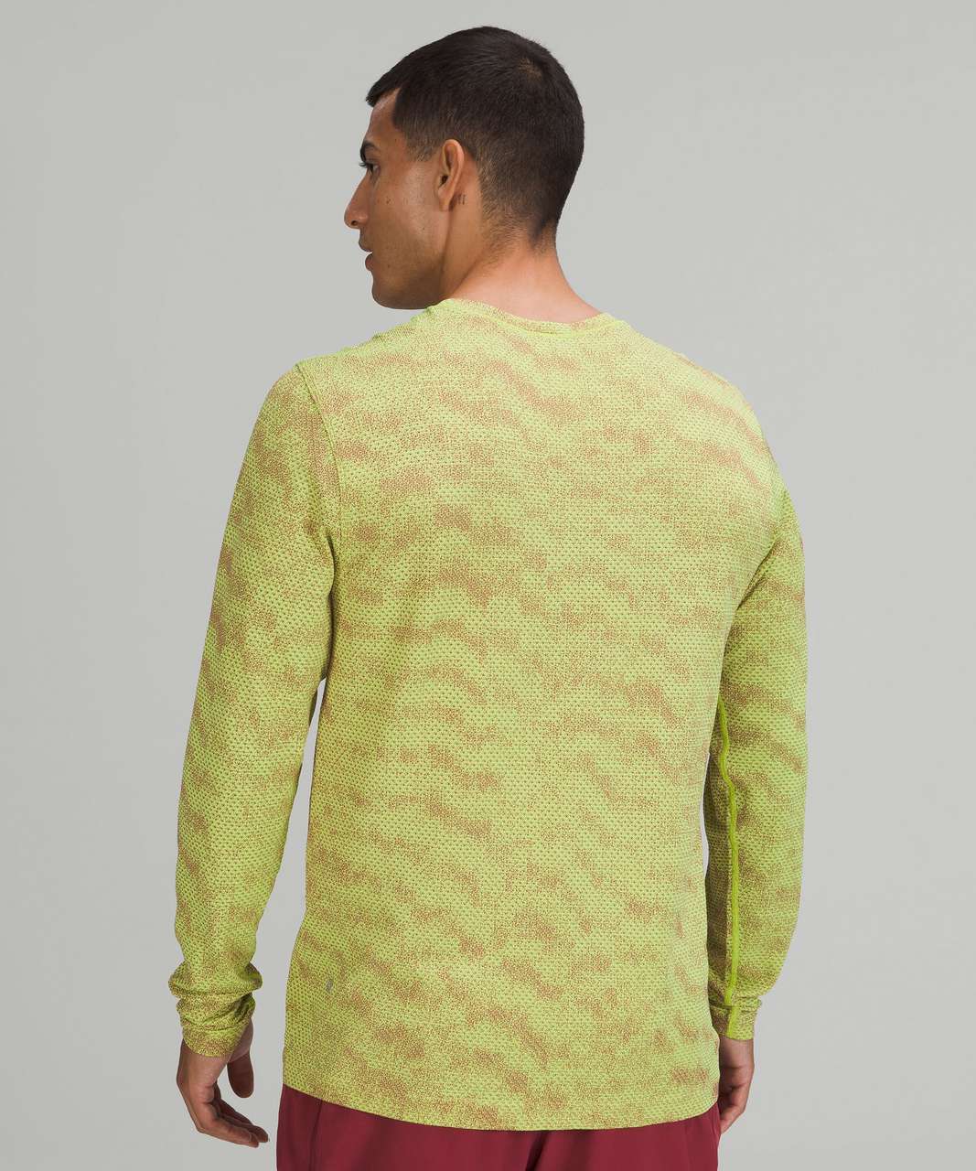 Lululemon Metal Vent Breathe Long Sleeve Shirt - Half Tone Highlight Yellow / Mulled Wine