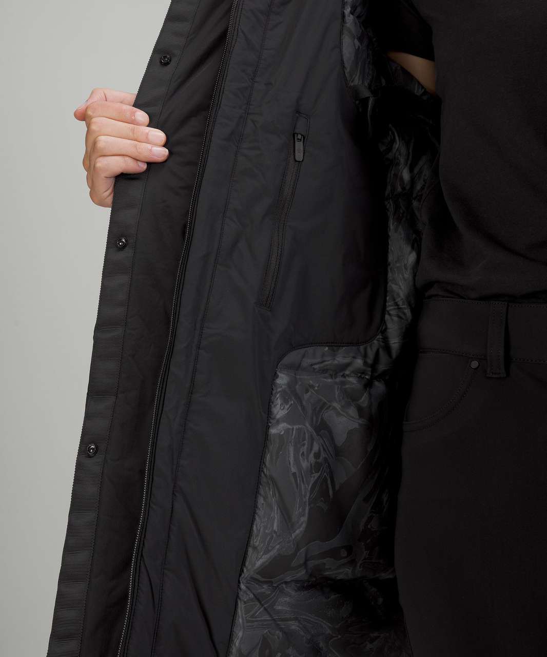 Lululemon Down Jacket - Black - lulu fanatics