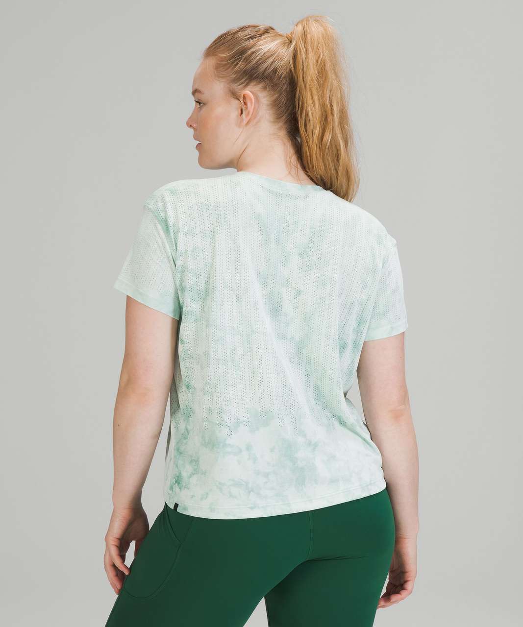 Lululemon Train to Be Short Sleeve Shirt - Rainstripe Sheer Cloud Wash Rainforest Green