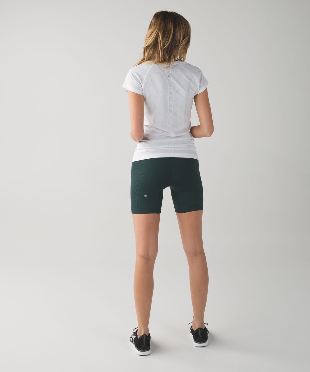 Lululemon Sculpt Short - Dark Fuel