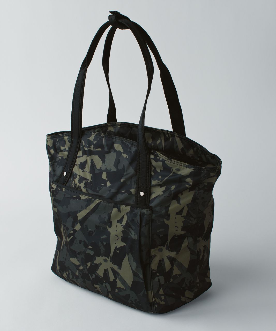 camo lululemon bag