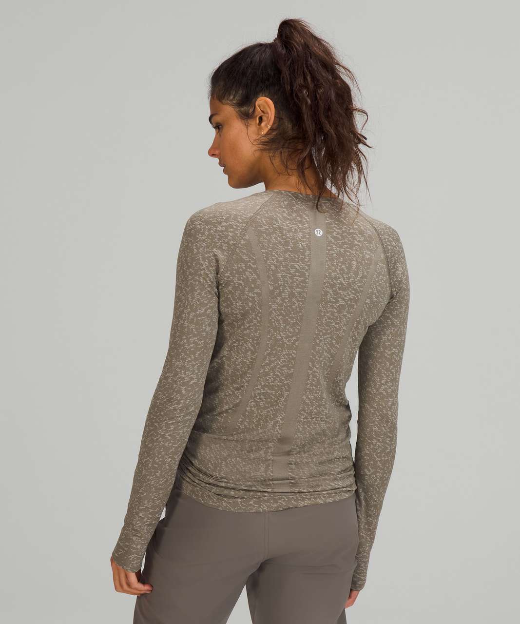 Lululemon Swiftly Tech Long Sleeve Shirt 2.0 - Distorted Static Rover / White Opal