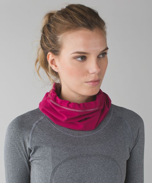 Lululemon Run Fast Neck Warmer *Softshell - Space Dye Camo Tender ...