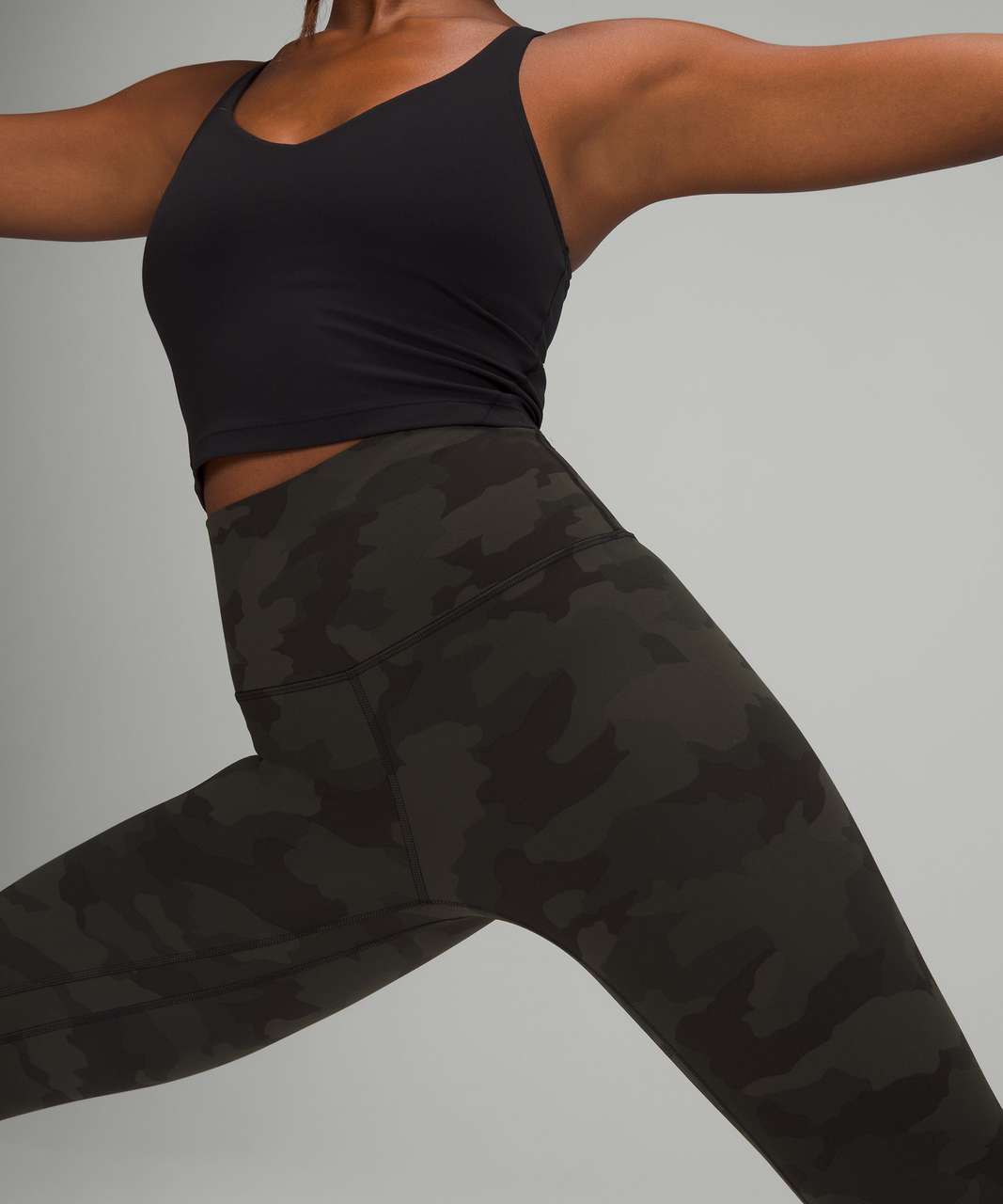 Black lululemon camo leggings size 6 (align)