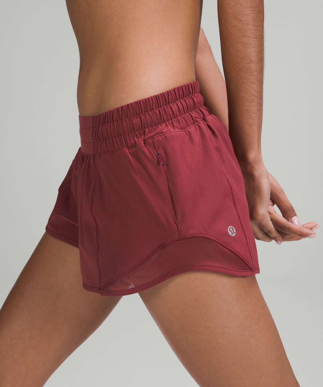 Lululemon Hotty Hot Low-Rise Lined Short 2.5" - Mulled Wine