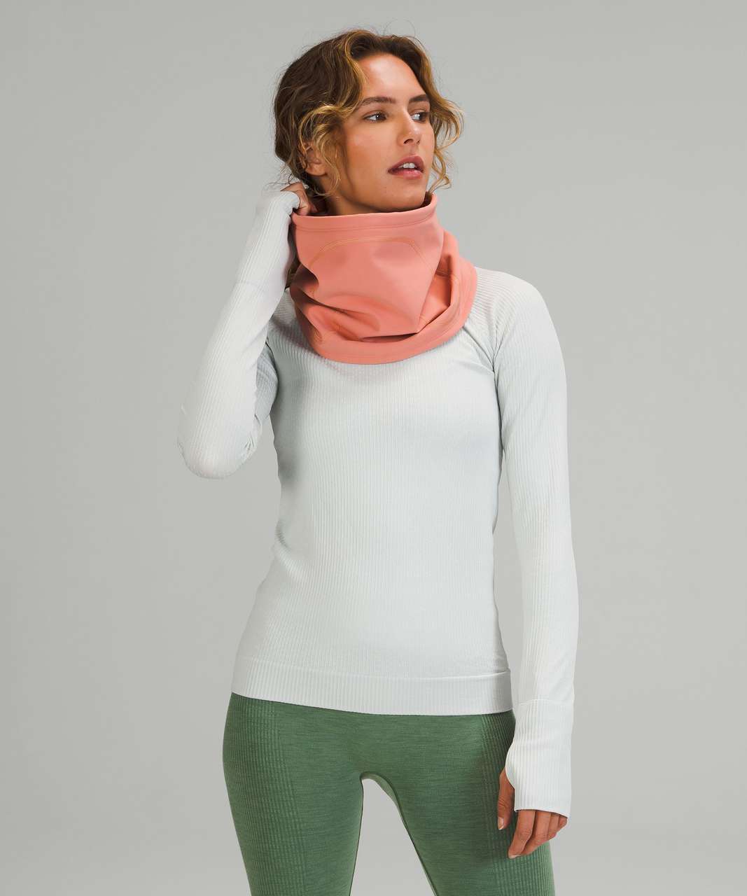 Lululemon Glyde Velvet Fleece Neck Warmer - Pink Savannah