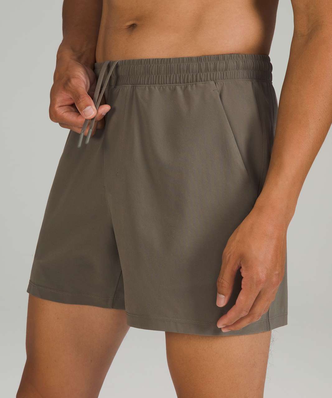 Lululemon athletica Pace Breaker Linerless Short 5, Men's Shorts