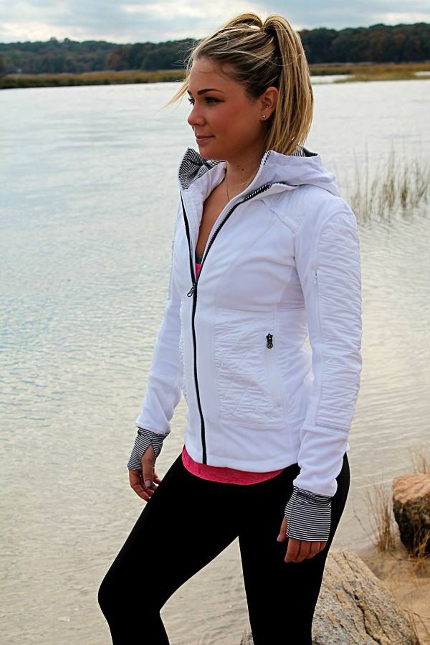 Lululemon Fleecy Keen Jacket III - White