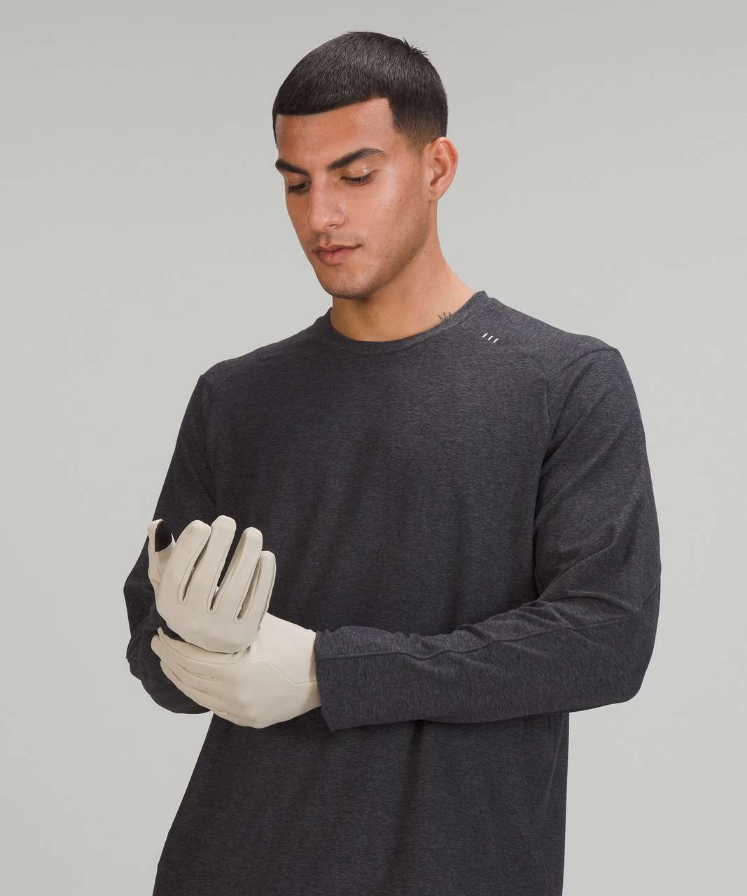 Lululemon Cold Terrain Run Gloves - Raw Linen