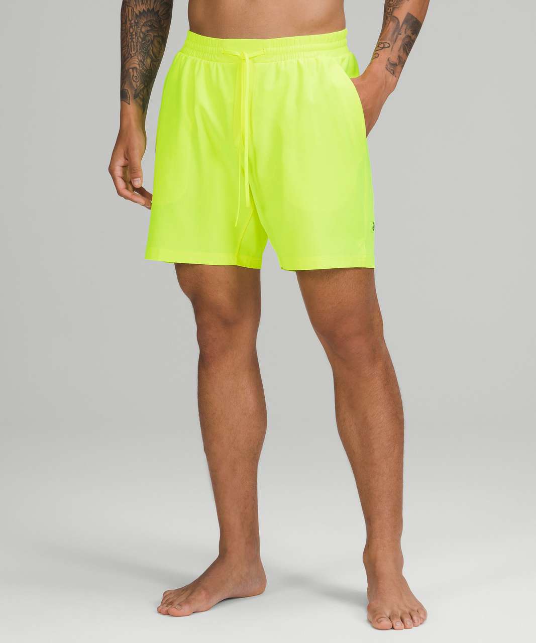 Lululemon Channel Cross Swim Short 7" - Highlight Yellow