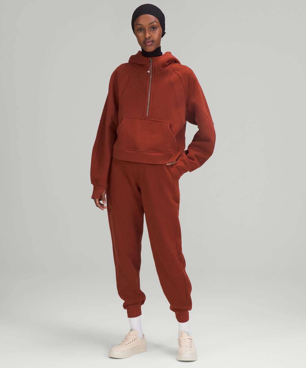 Scuba half zip (M/L) paired with scuba joggers (8).l both in