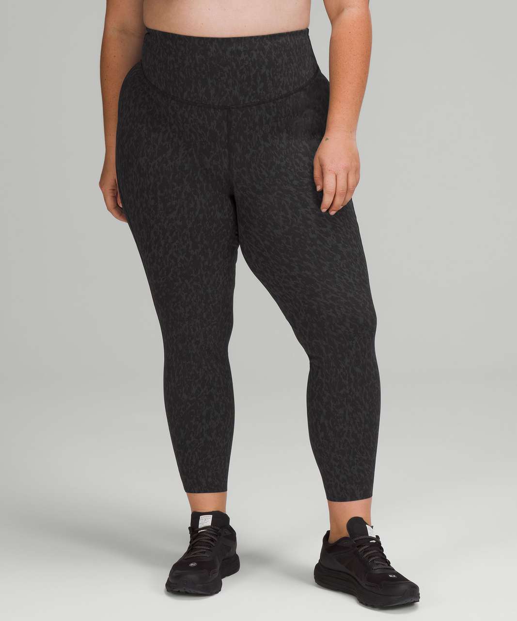 Lululemon Base Pace High-Rise Running Tight 28 - Leopard Camo Deep Coal  Multi - lulu fanatics