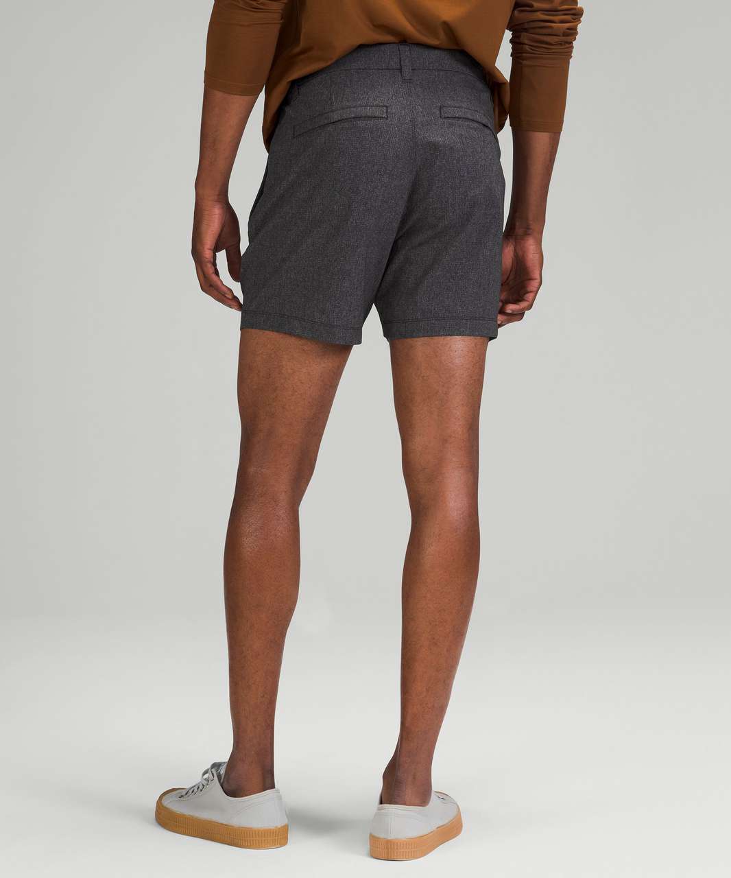 Lululemon Commission Classic-Fit Short 5" Ventlight - Heathered Black