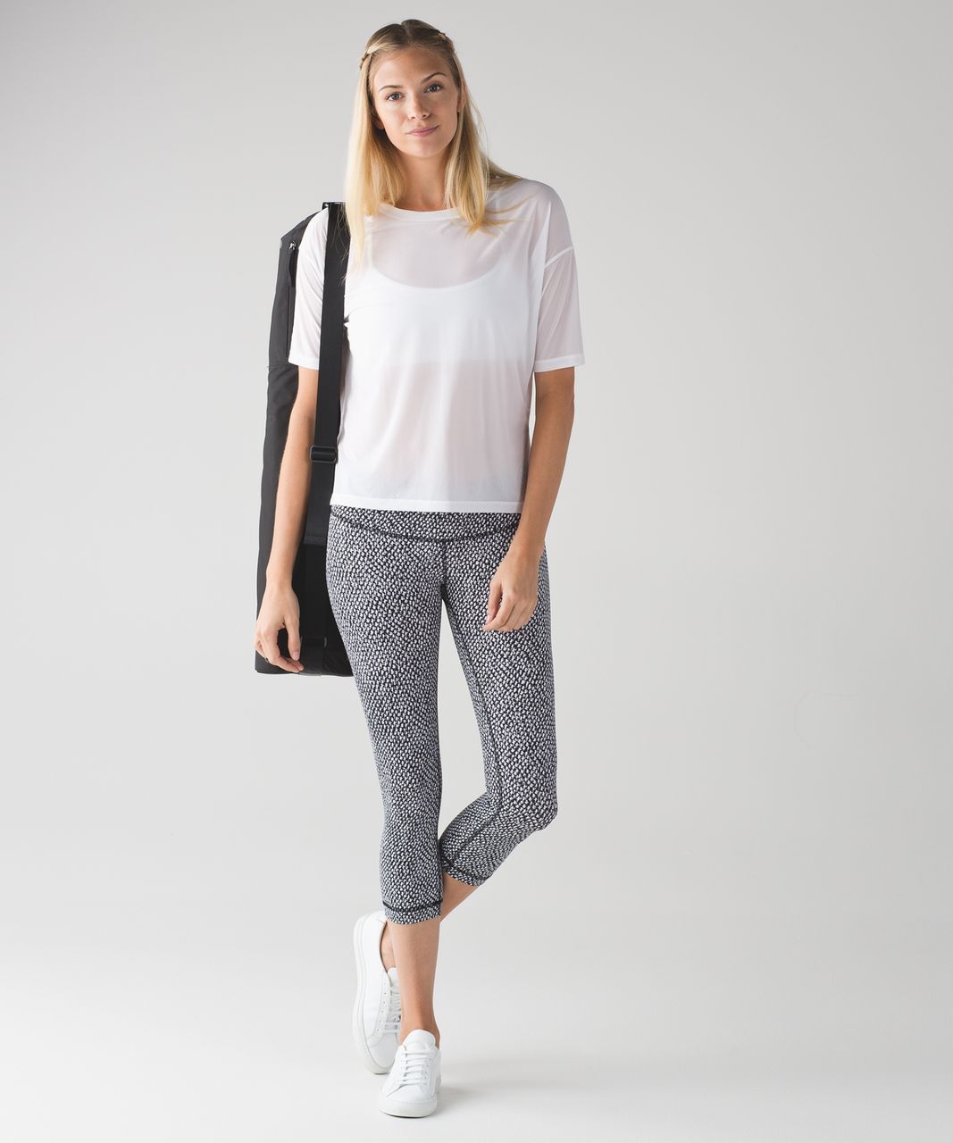 Lululemon Wunder Under Crop III - Scatter Star Arctic Grey Black - lulu  fanatics