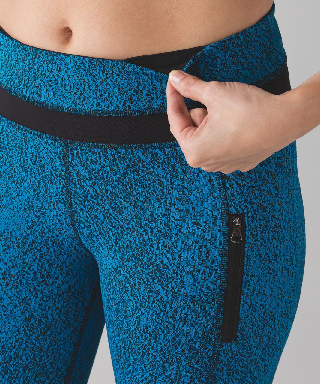 Lululemon Inspire Tight II Power Luxtreme Spray Jacquard Blue Black Size 2  in 2023