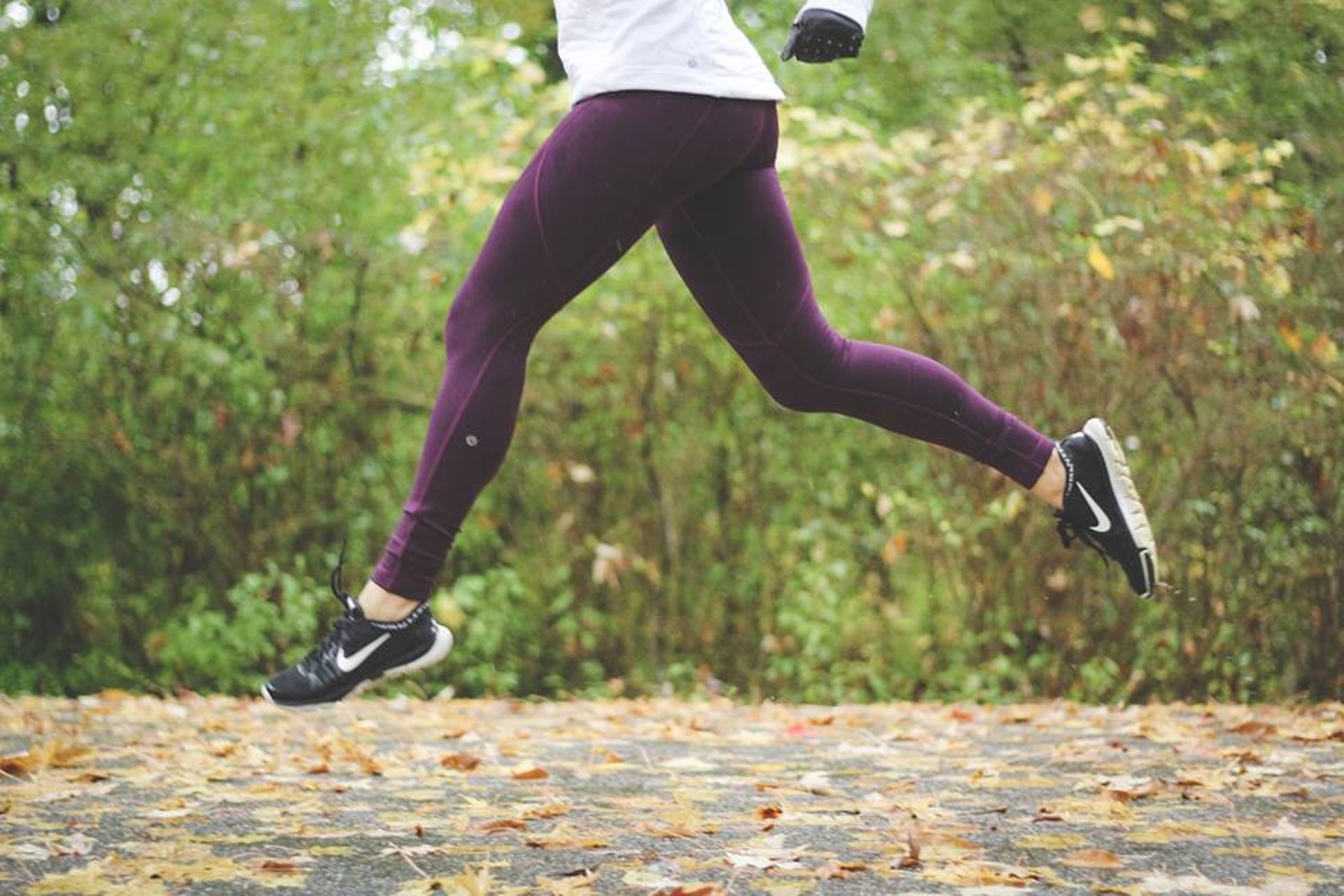 Lululemon First Mile Tech Tight - Darkest Magenta