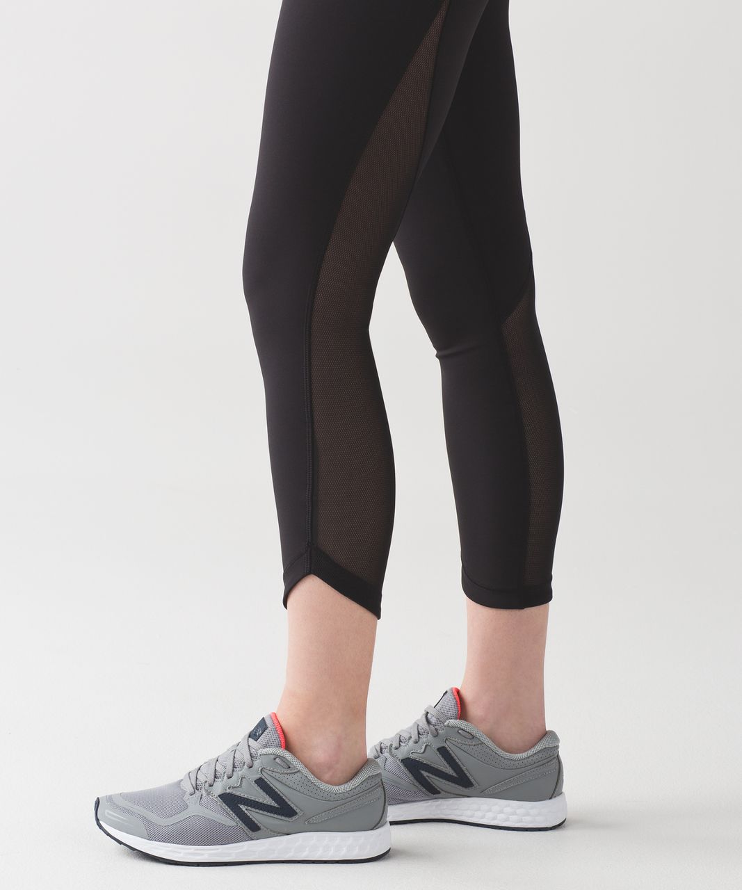 Lululemon Run Around Tight - Black