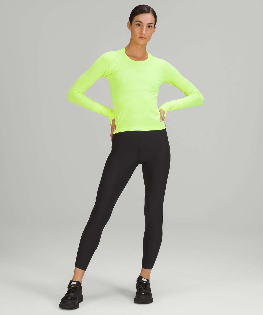 Lululemon Base Pace High-Rise Reflective Tight 25 - Black - lulu fanatics