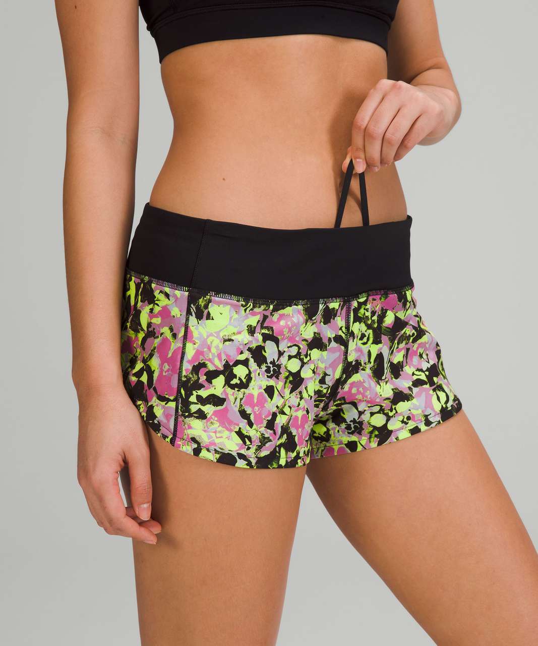 Lululemon Speed Up Low-Rise Lined Short 2.5" - Inflected Highlight Yellow Multi / Black