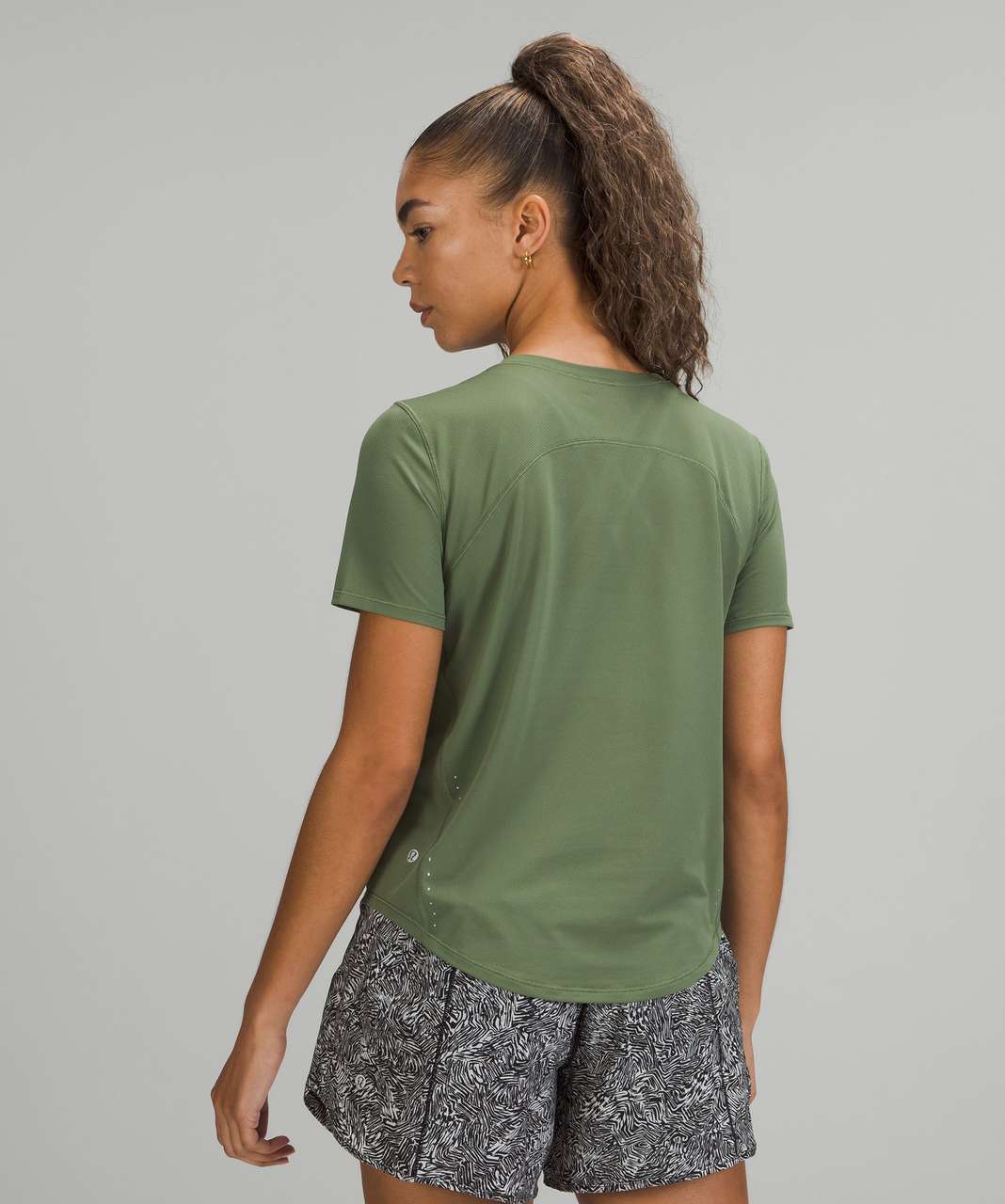 Lululemon High Neck Running and Training T-Shirt - Green Twill - lulu  fanatics