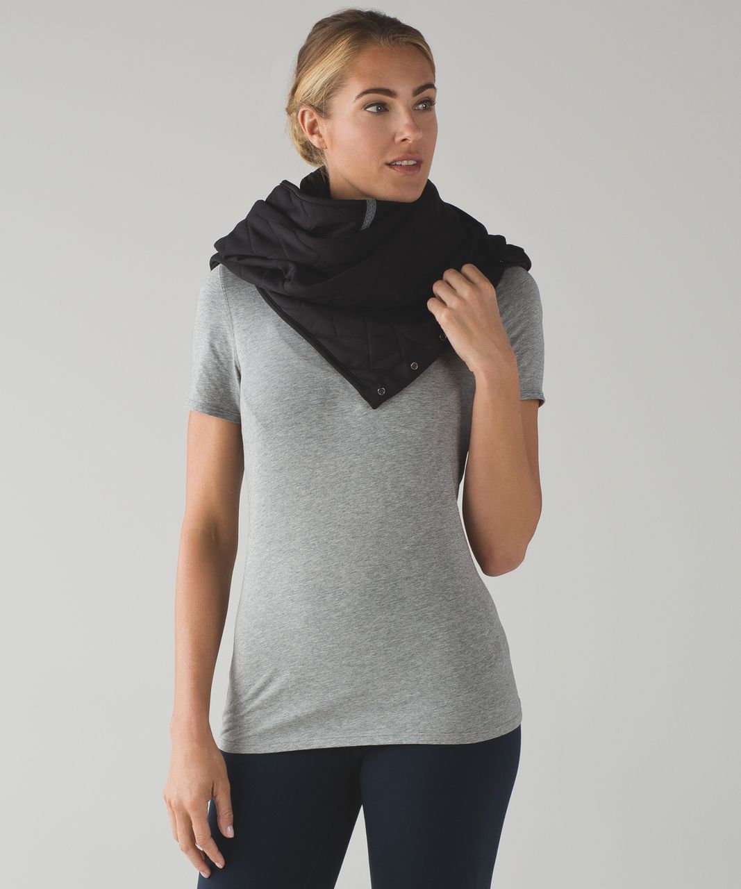 Lululemon Vinyasa Scarf (Quilt) - Black 