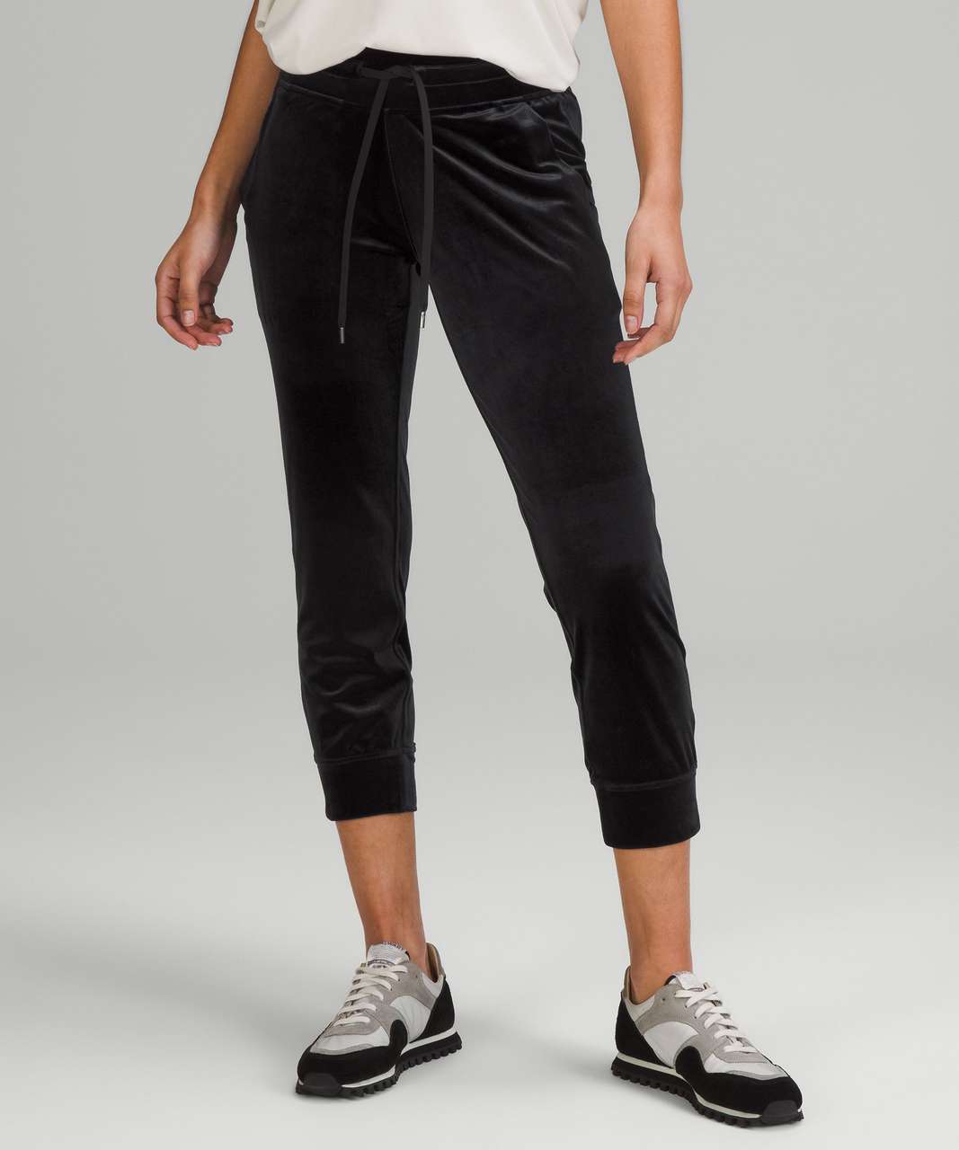 Lululemon Ready to Crush High-Rise Jogger Crop - Black - lulu fanatics