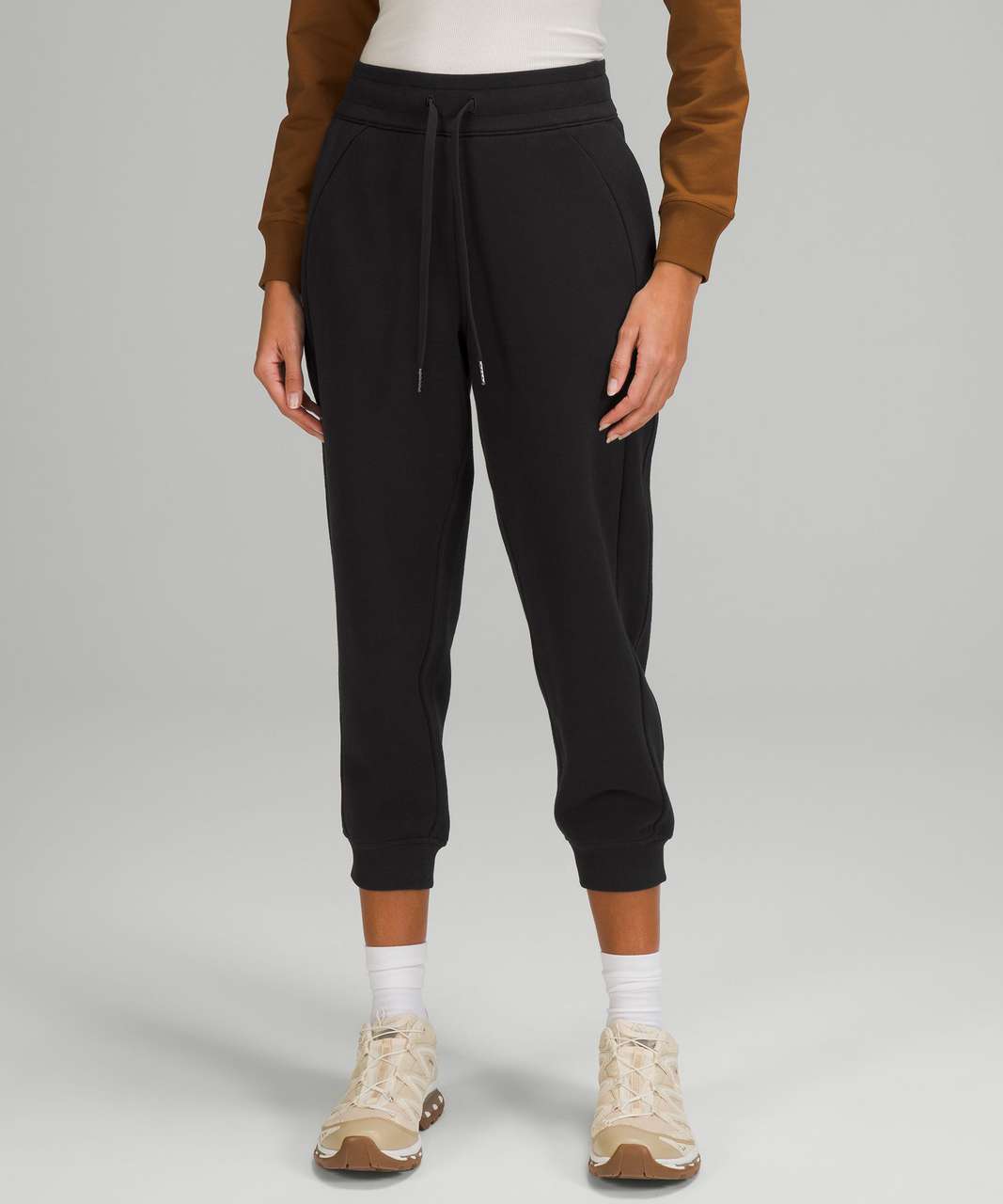 Lululemon Scuba High-Rise Cropped Jogger - Black - lulu fanatics