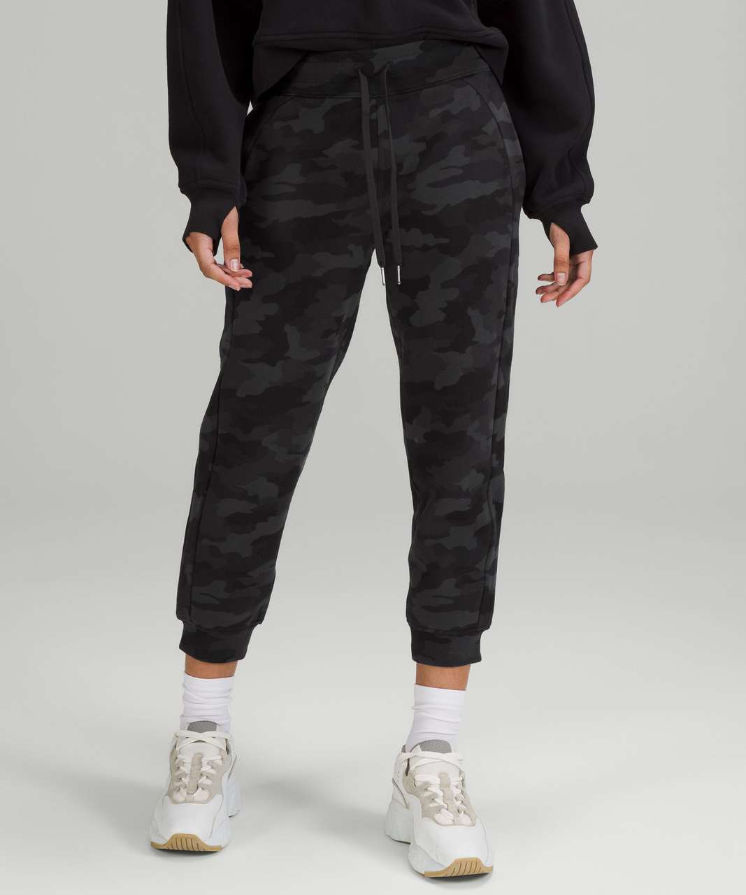 Lululemon Scuba High-Rise Cropped Jogger - Heritage 365 Camo Deep Coal Multi