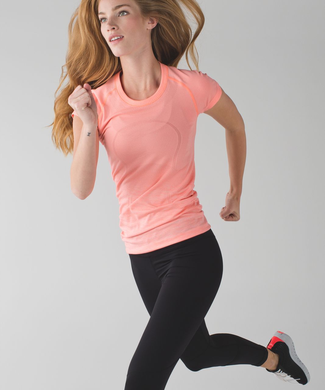 Lululemon Swiftly Tech Short Sleeve Crew - Heathered Grapefruit