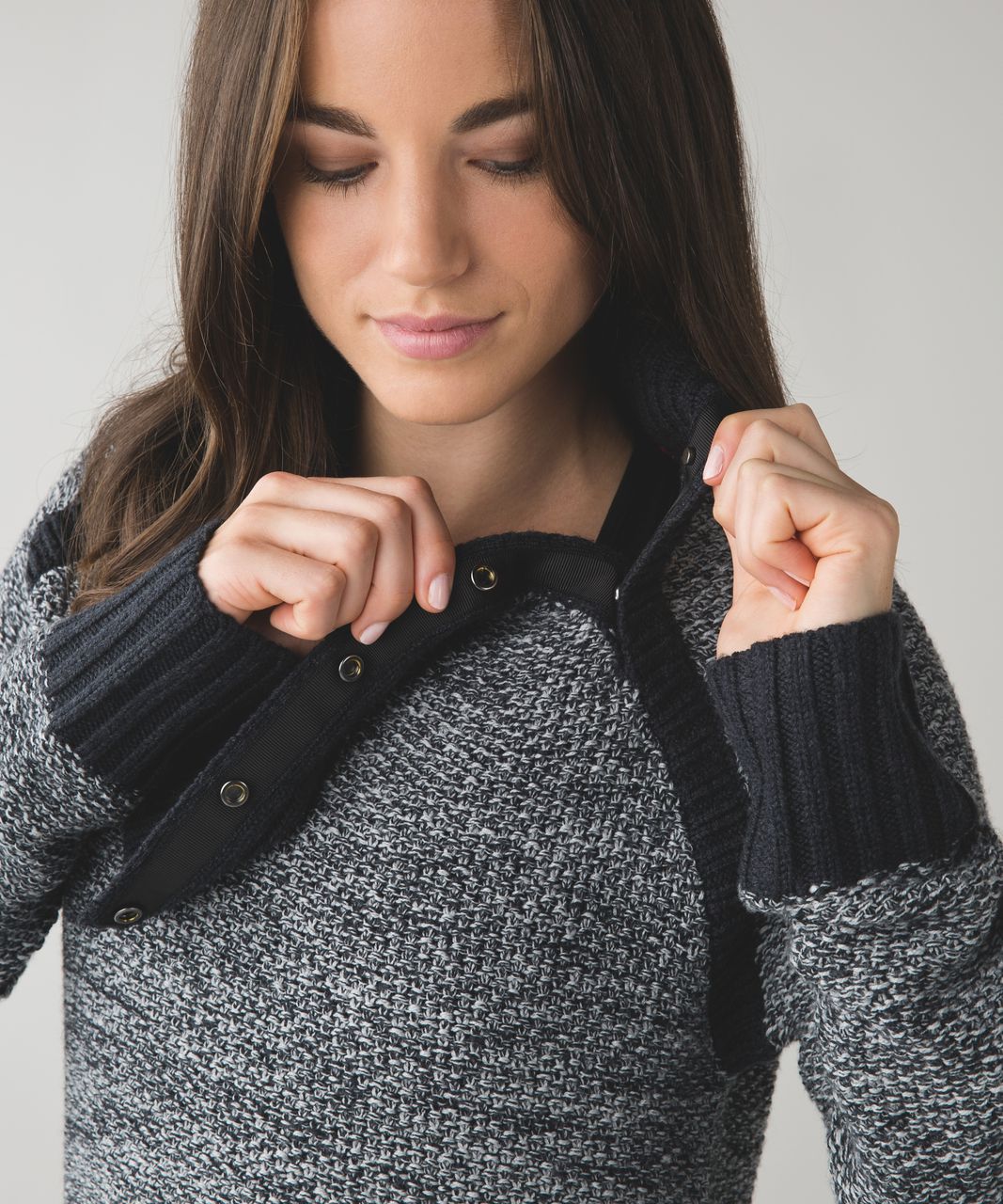 Lululemon Passage To Prana Sweater - Silver Spoon / Heathered Black