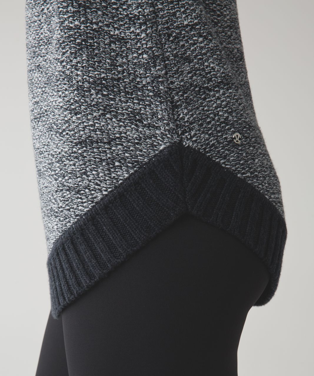 Lululemon Passage To Prana Sweater - Silver Spoon / Heathered Black