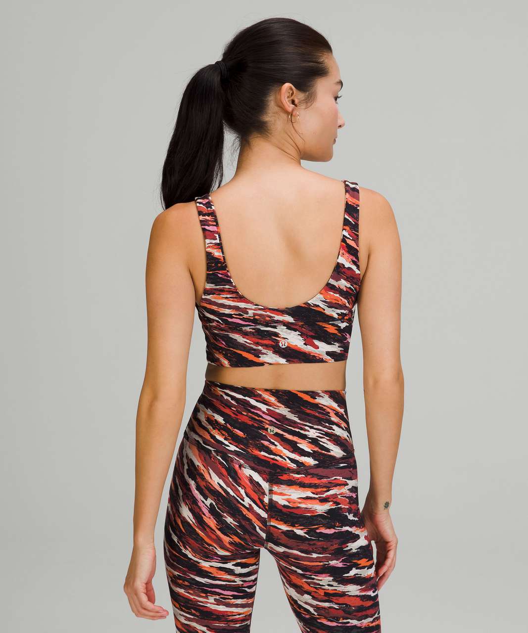 Classic Revival Medium-Support Sports Bra Tiger