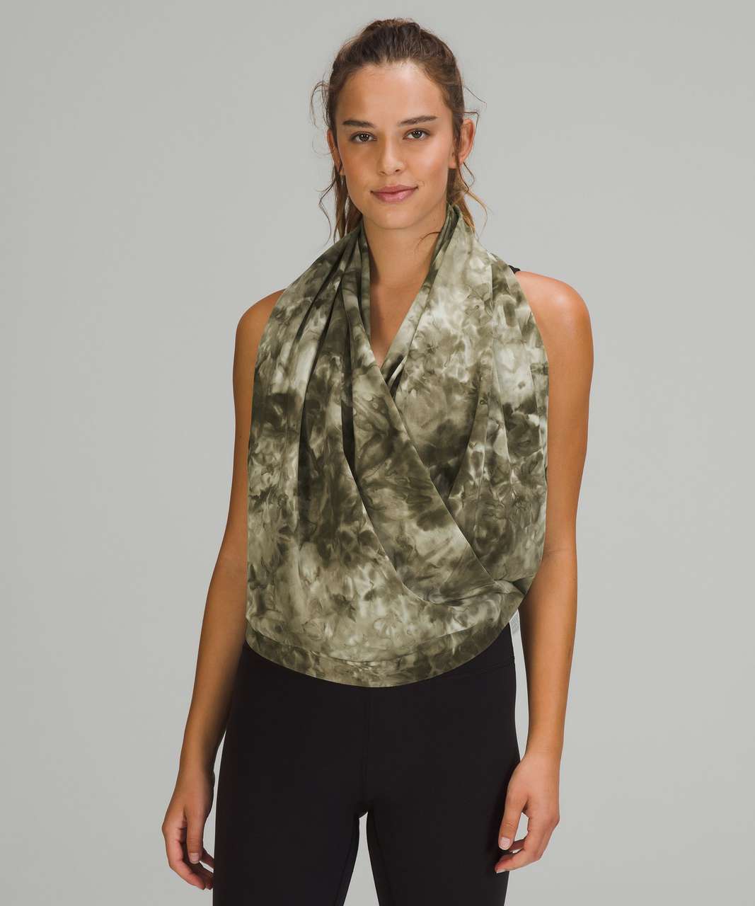 Lululemon Customizable Snap Scarf - Diamond Dye Light Sage Medium Olive