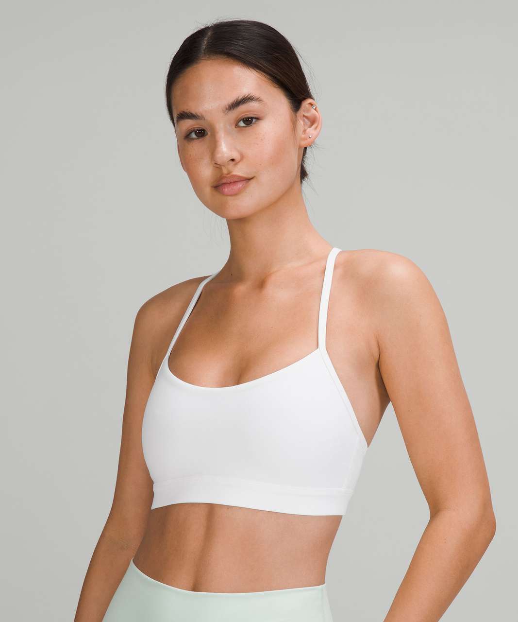 Lululemon Flow Y Adjustable Bra *Light Support, A–C Cups - White