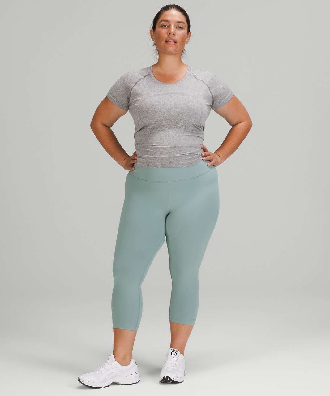 Obsessed with Misty Glade Wunder Train (8) and White Opal POCC (6)!  Heathered Rover Align Tank (8) underneath. Wish they'd offer more items in  all of these colors! : r/lululemon