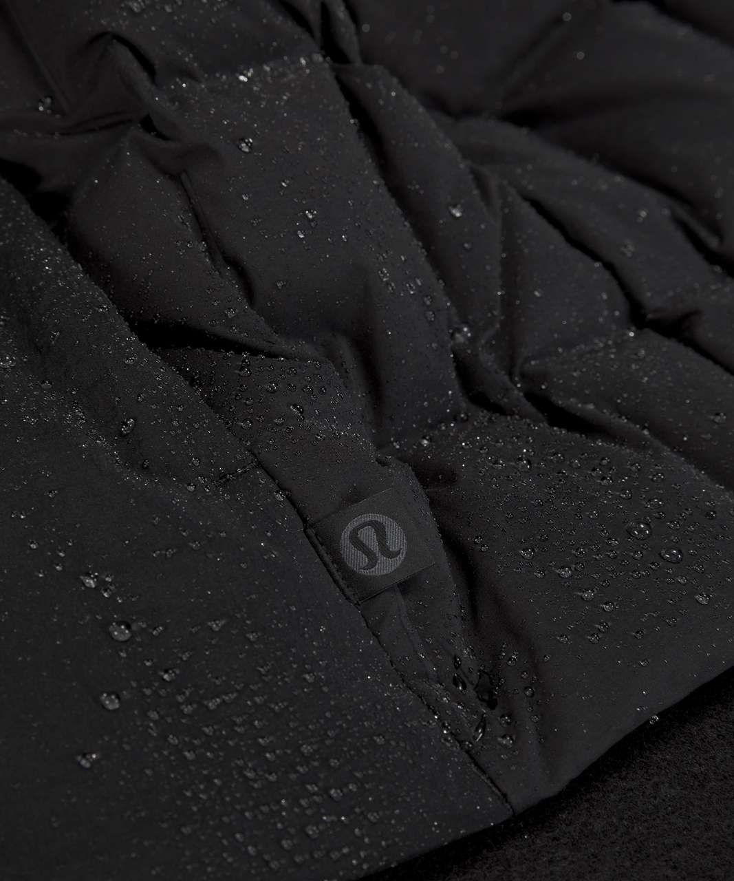 Lululemon lab Geo Quilted Down Vest - Black / Black