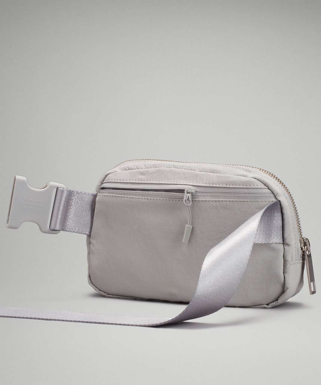 Lululemon Everywhere Belt Bag 1L - Seal Grey