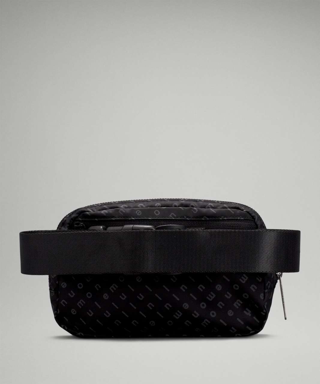 Lululemon Everywhere Belt Bag 1L - Mirrorify Reflective Black / Black