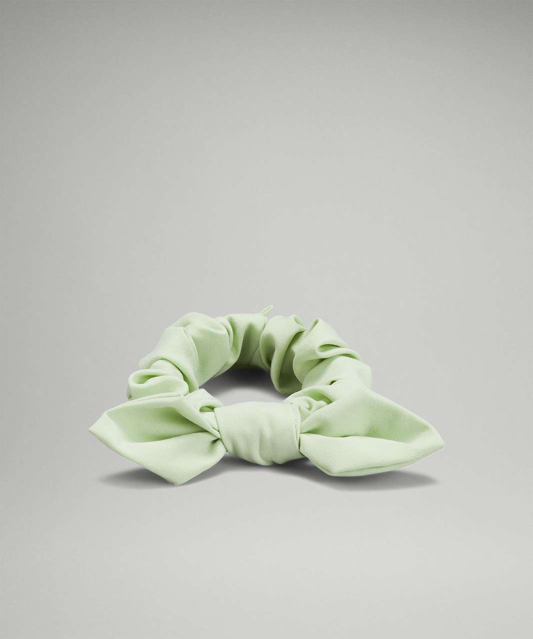 Lululemon Uplifting Scrunchie *Bow - Creamy Mint