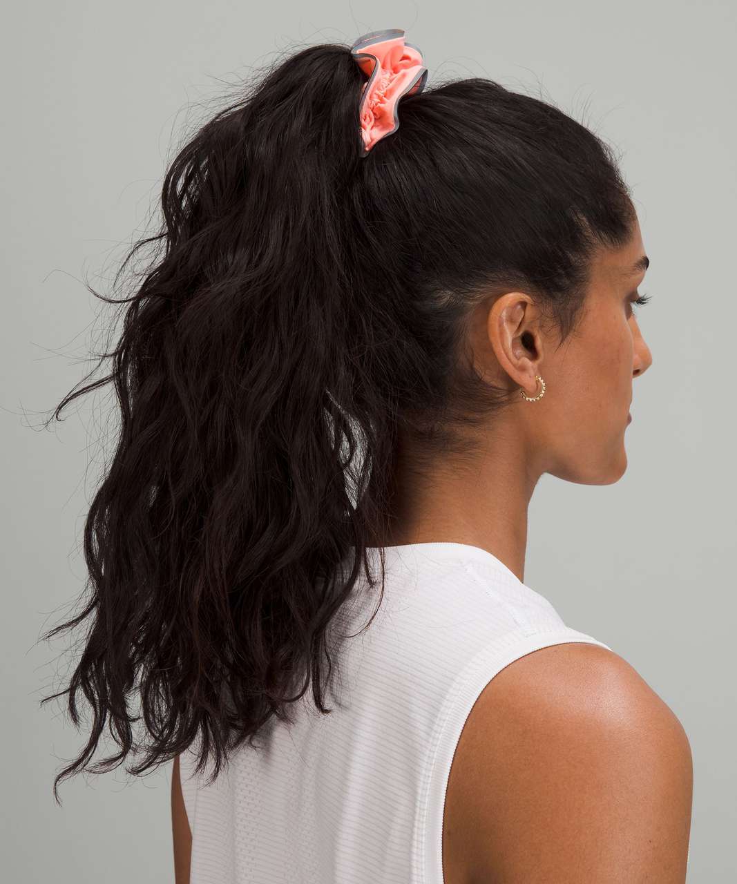 Lululemon Light Locks Scrunchie - Dew Pink