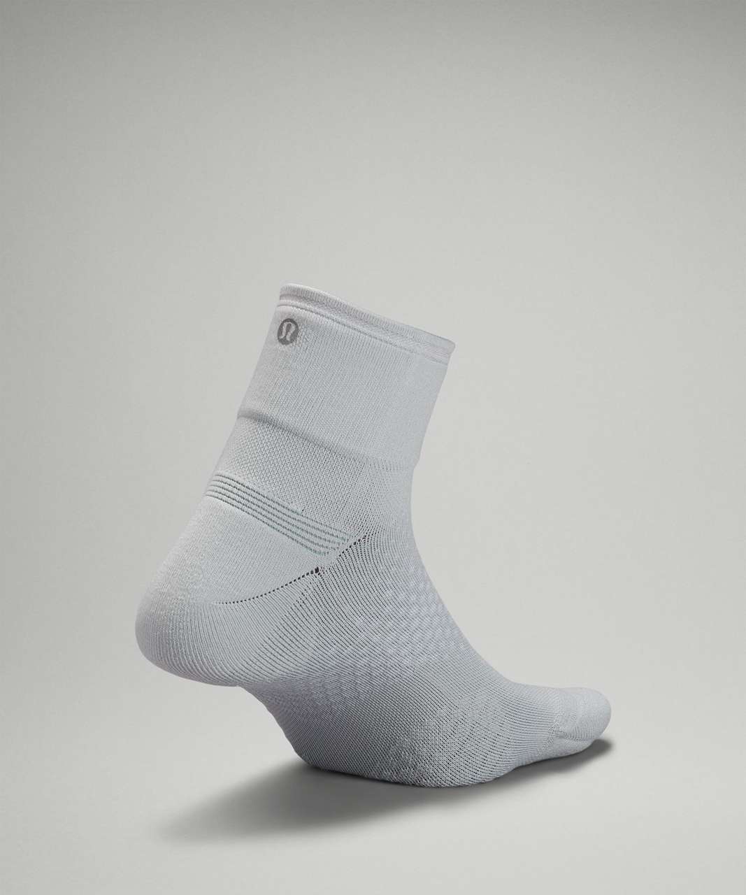 Lululemon MacroPillow Ankle Running Sock *Medium Cushioning - Sea Salt / Silver Blue